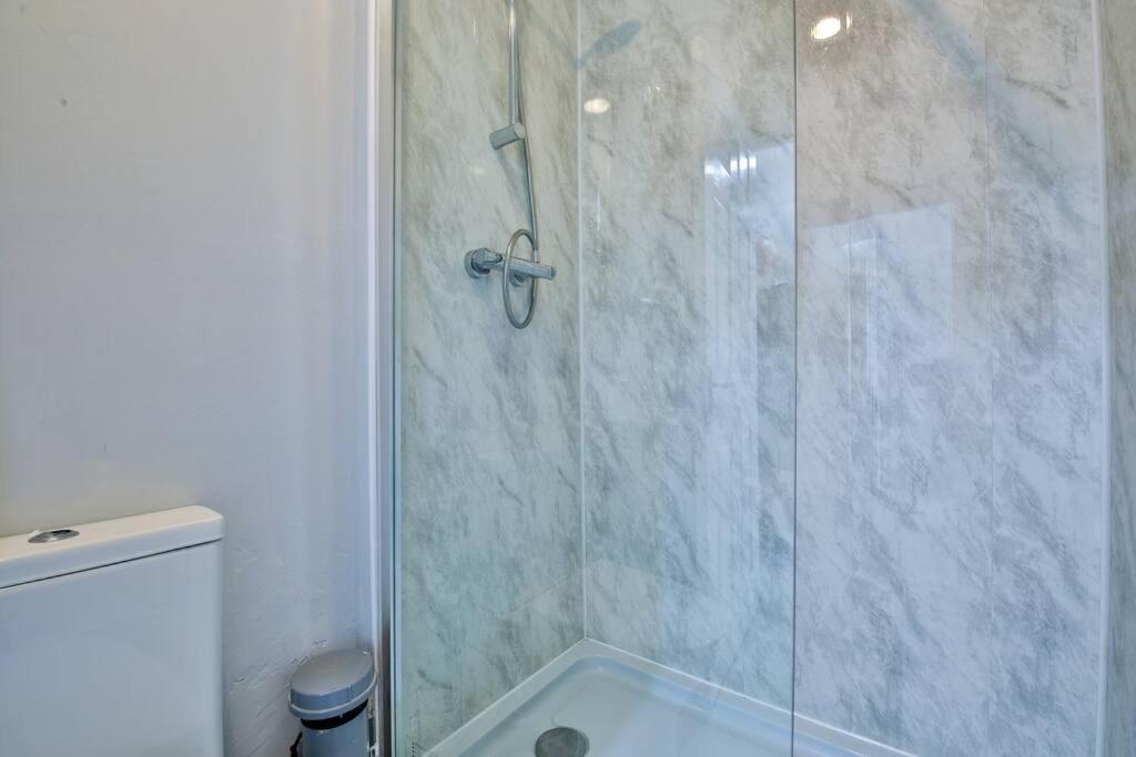 Apartment Stayright 2 Bedroom City Stays- Vibrant Area Near Centre