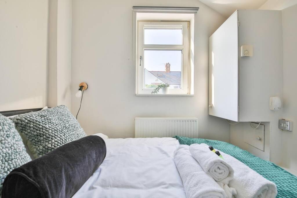 Apartment Stayright 2 Bedroom City Stays- Vibrant Area Near Centre *